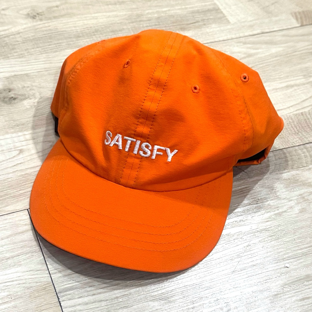 SATISFY topiPEACESHELL RUNNING CAP - ORANGE second