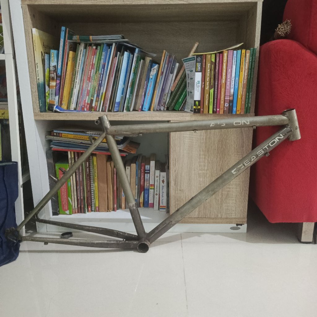 Frame MTB 26" Taiwan Jadul Retro Vintage Palang rata Lady Besi Hiten buat Touring Commuter Bike ala 
