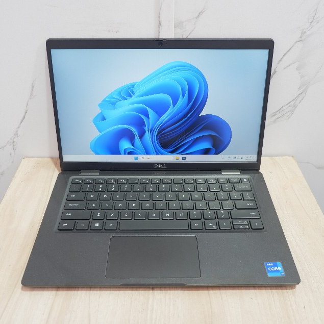 Laptop Dell Latitude 7320 Intel Core i7-1185G7 Ram 16Gb Ssd 256Gb Windows 11