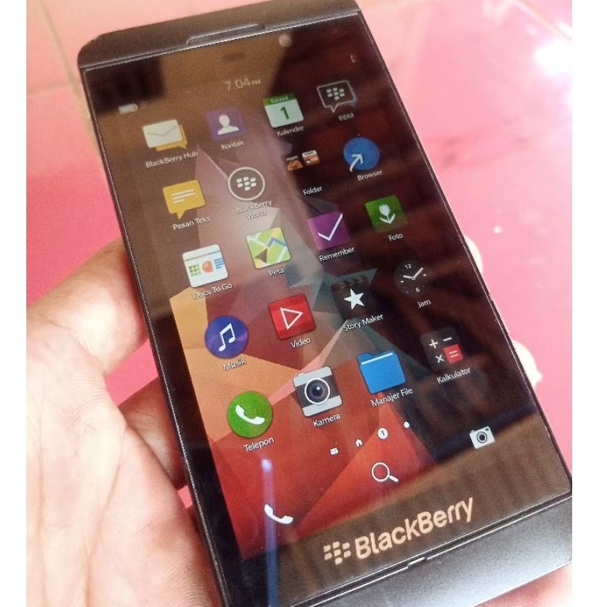BlackBerry Z10 second kondisi all original full normal