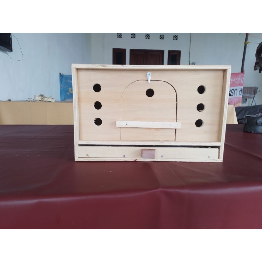 Kandang Merpati Gupon triplek 9mm ukuran 35x25x22