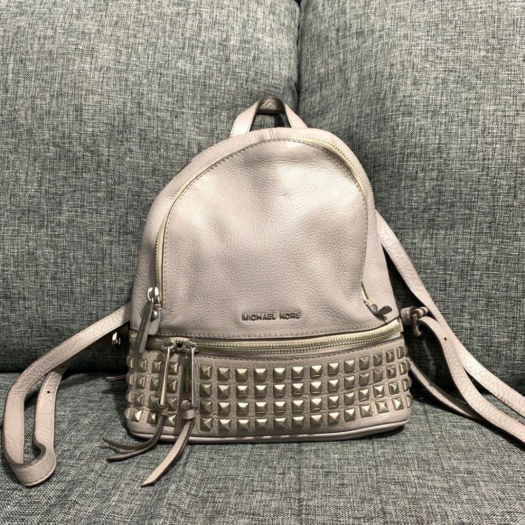 Preloved Tas Michael Kors Rhea Medium Backpack Grey