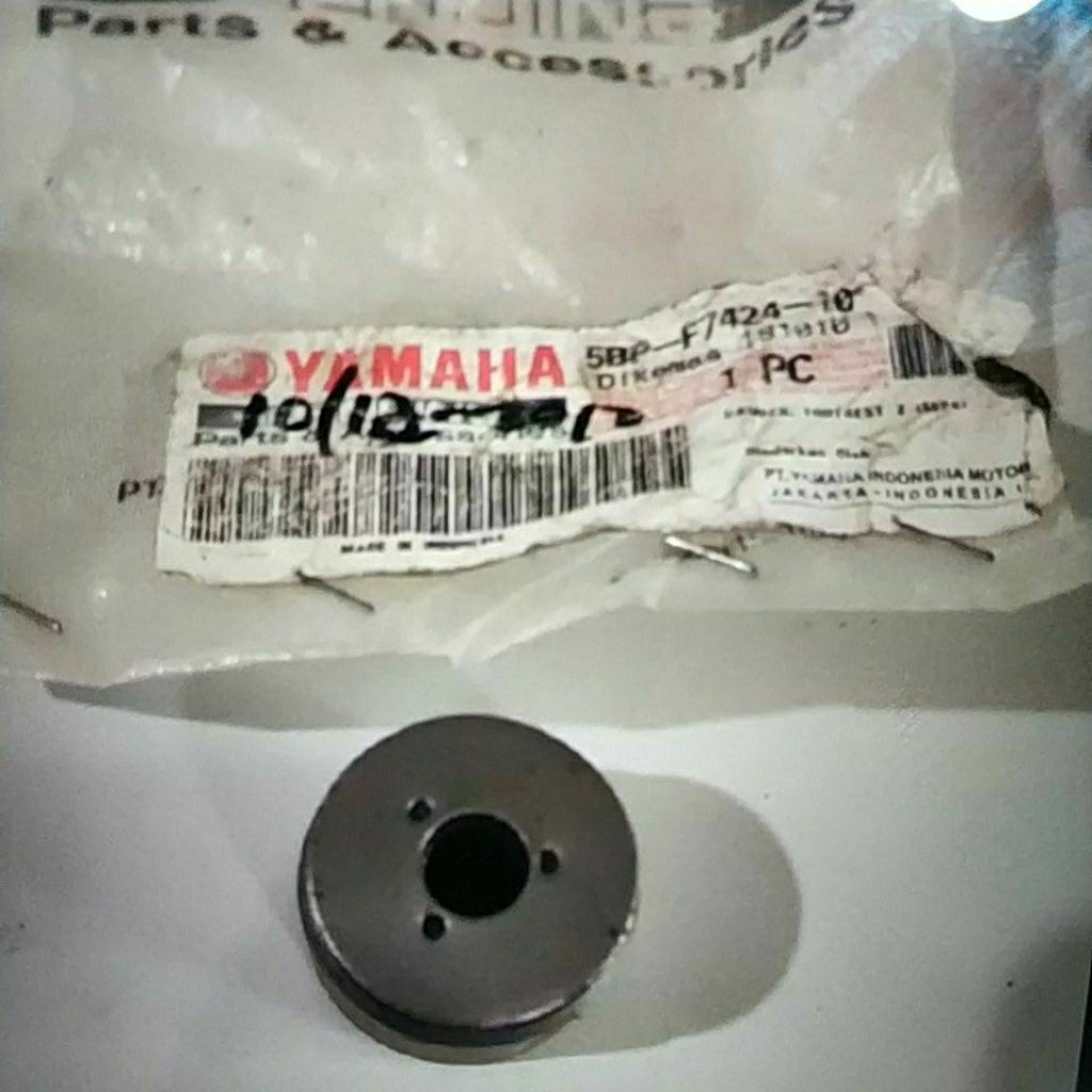 Bosh Dudukan Silincer Knalpot Scorpio 5BP-F7424-10 ORI YGP