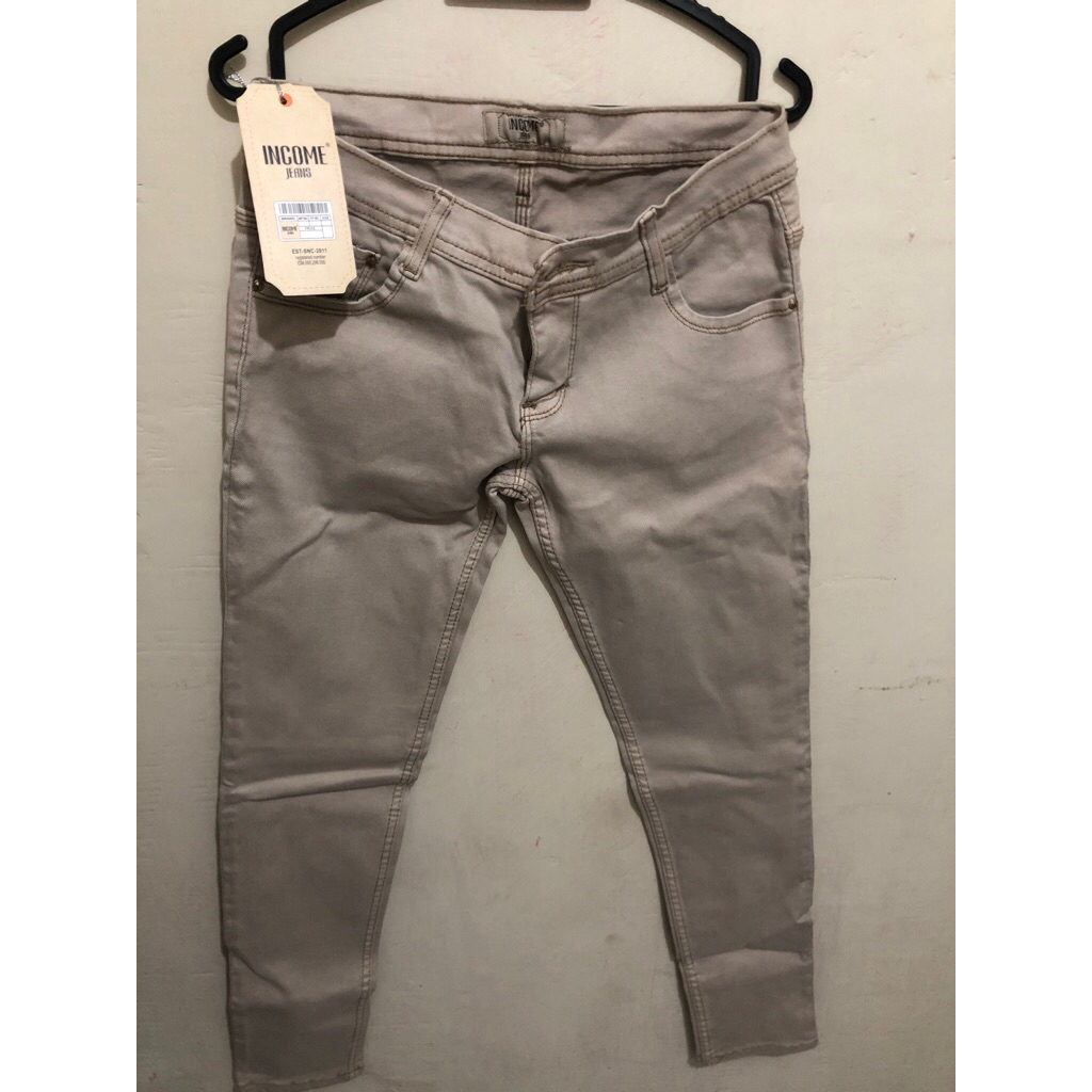 Celana Wanita Income Jeans New