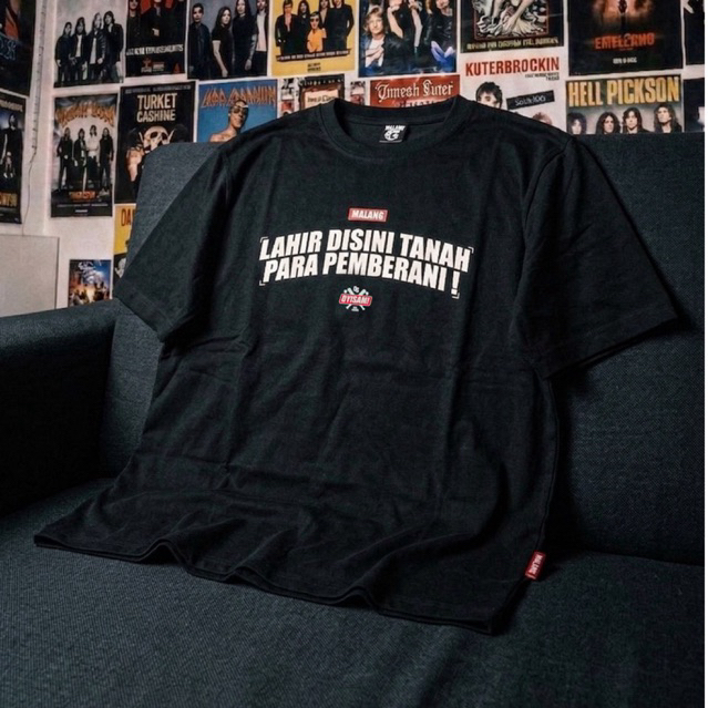 Kaos Malangan Original OYISAM Pria Wanita "PEMBERANI"