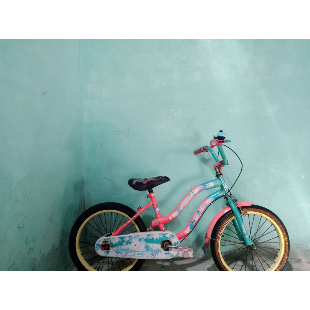 sepeda mini 18 inch, sepeda cewek, sepeda murah, (kondisi bekas layak pakai)