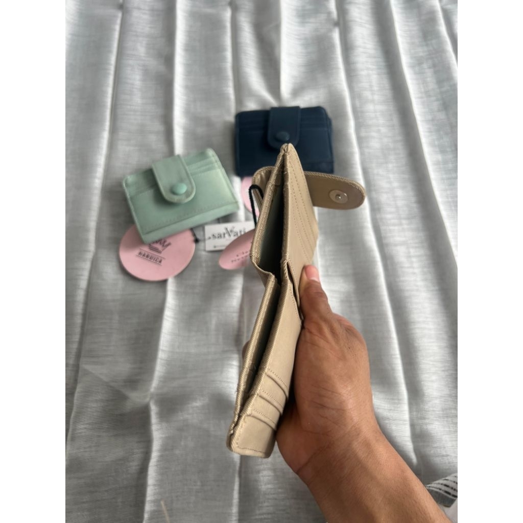 dompet haruica
