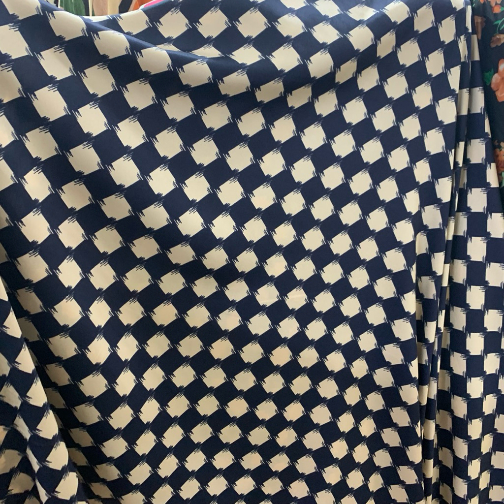 kain silk premium - kain satin silk import - kain satin silk premium luxury