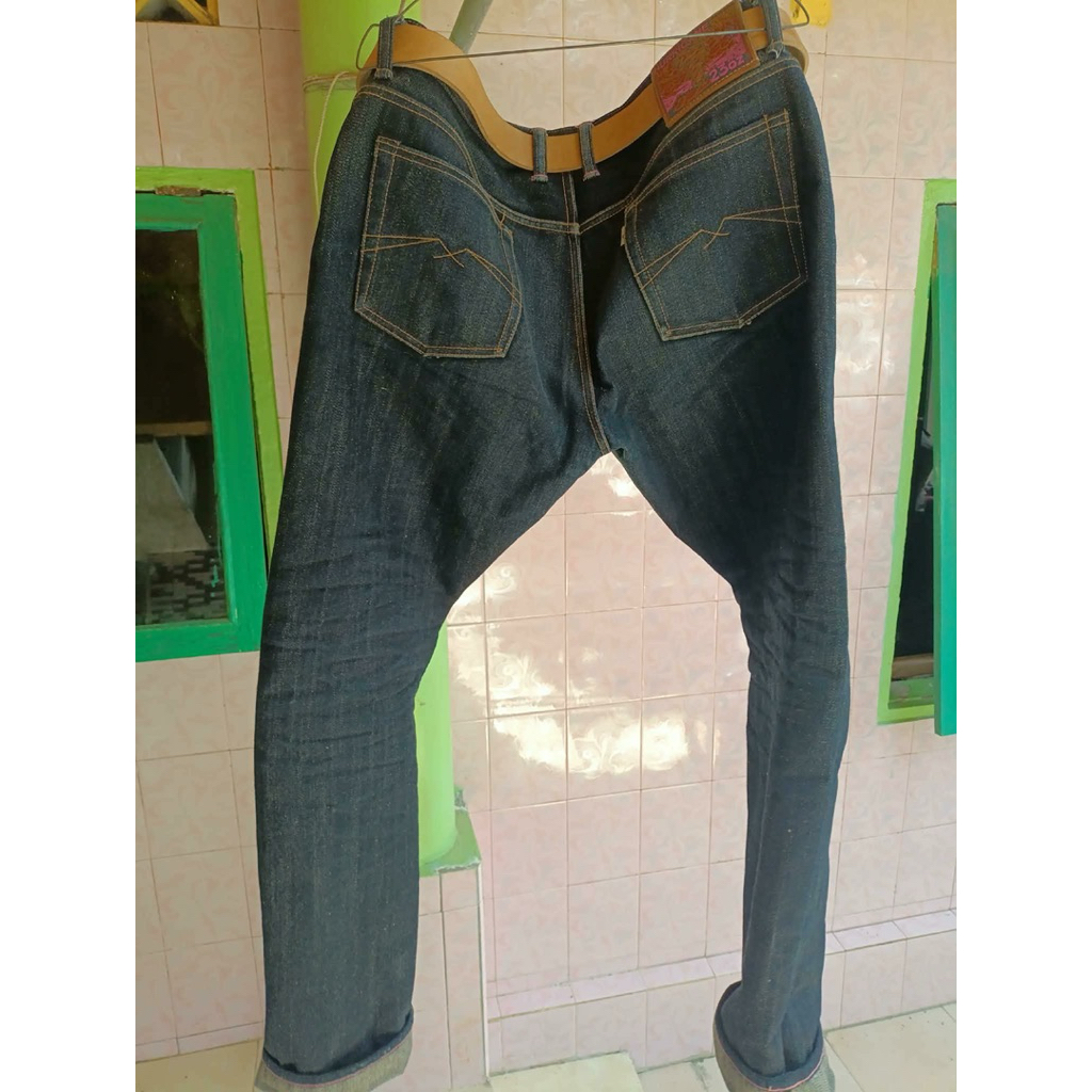 SAGE DENIM