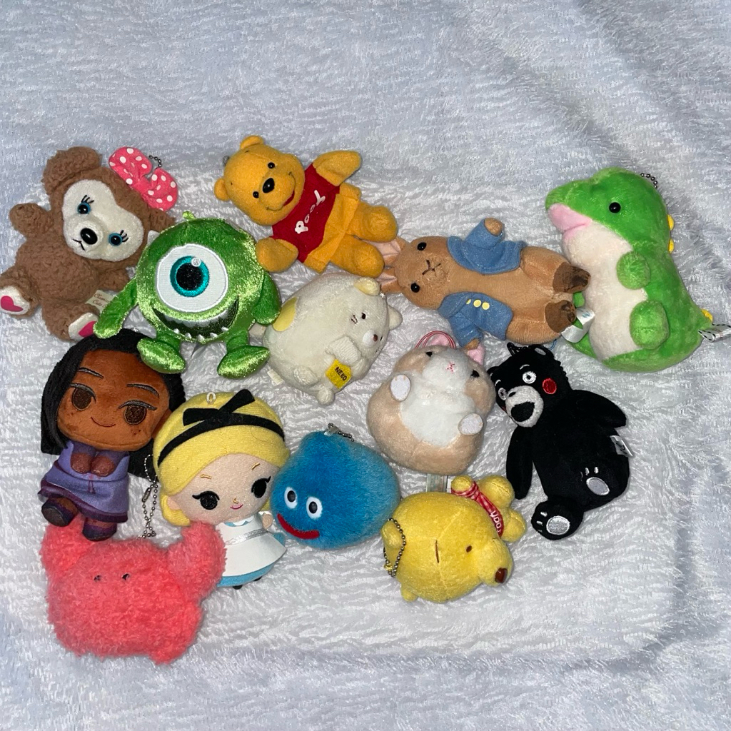 Boneka / Gantungan kunci boneka / plushie keychain / looney tunes yell disney sumikko amuse