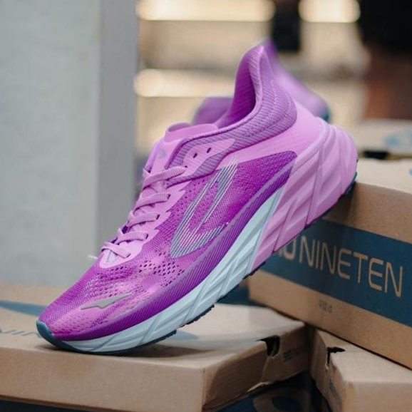 ROAD RUNNING SHOES 910 FUUTO REVENGE WO'S