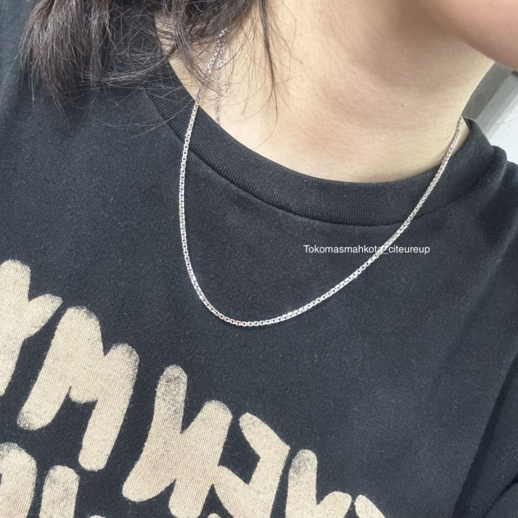 KALUNG ITALY SANTA  PUTIH