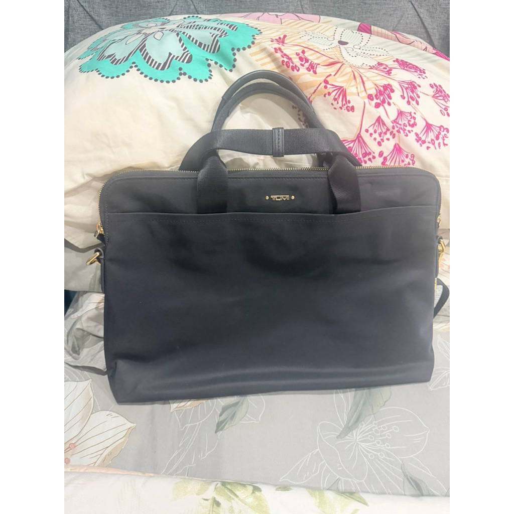 authentic tumi laptop bag black like new