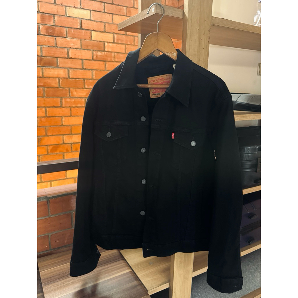 levis denim trucker jacket