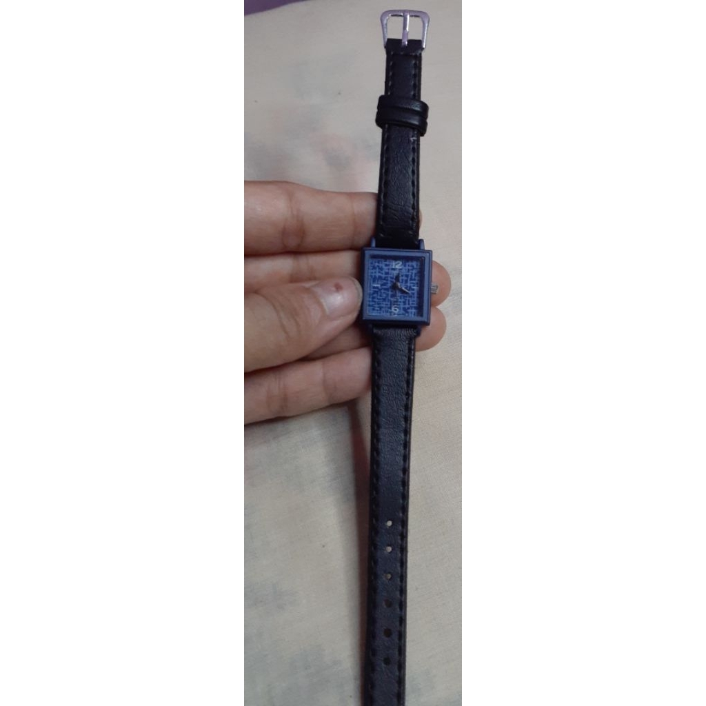 jam tangan bekas jam tangan wanita