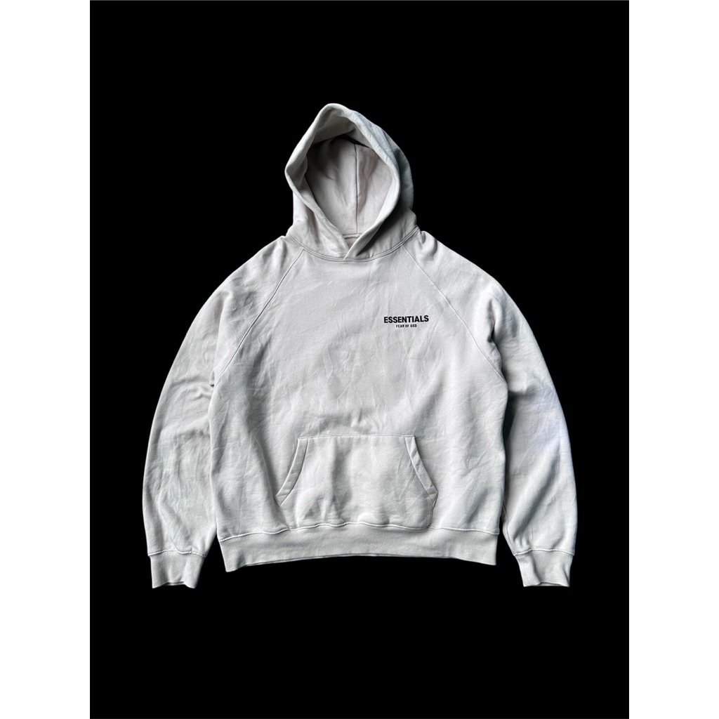 Essential hoodie
