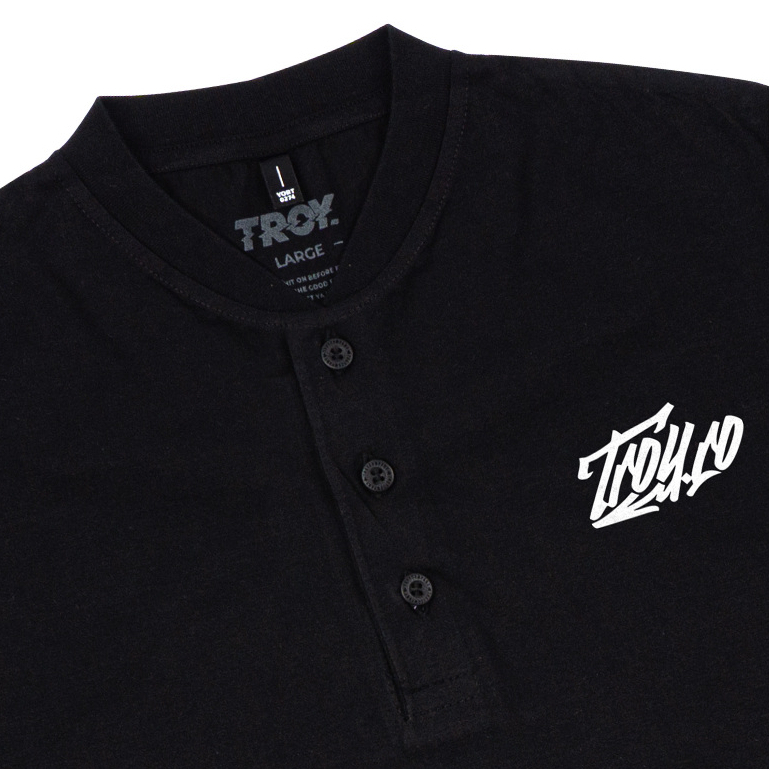 Troy Company Kaos Kerah Henley Lengan Pendek Hitam - Arrow Tshirt Henley Black KKD 2462