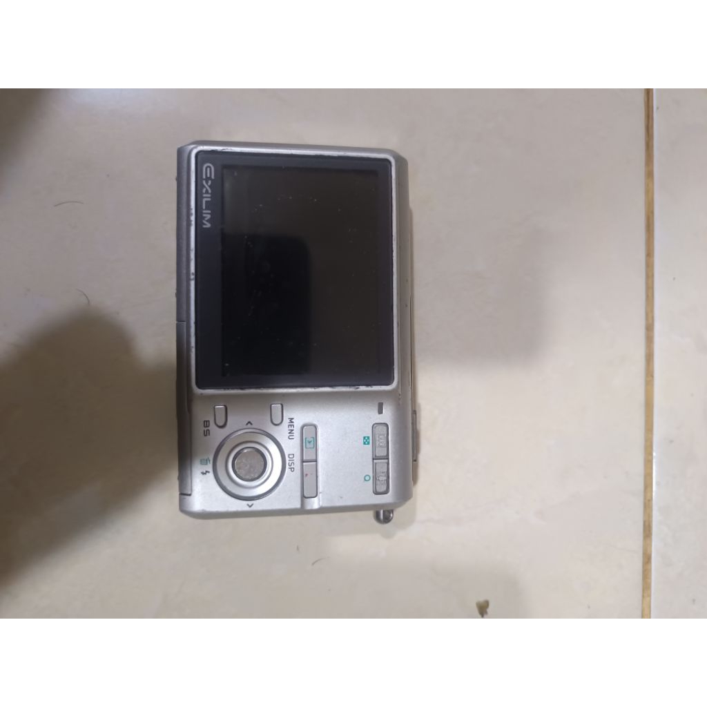 Digicam Casio exilim ex-z60 kondisi gambling tidak ada Baterai
