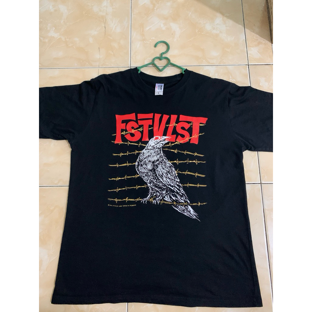 fstvlst merch size L