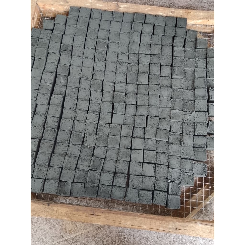 ARANG BRIKET 1KG