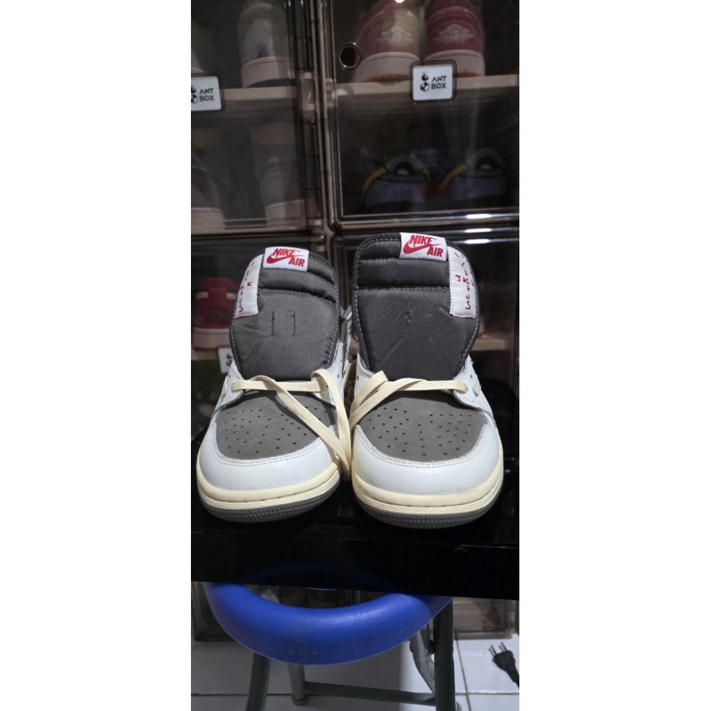 Air Jordan 1 Low x Travis Scott Reverse Mocha