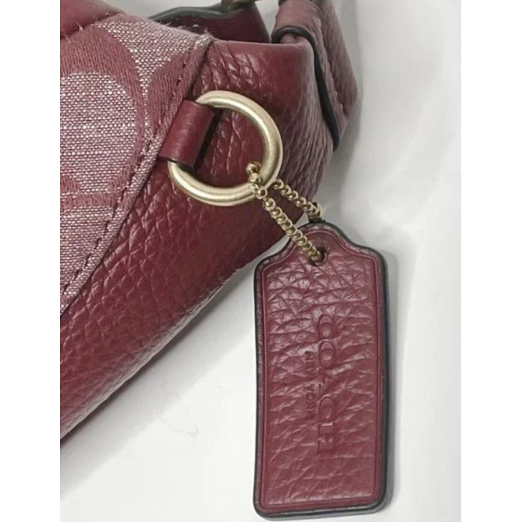 WB coach authentic ( baca deskripsi )