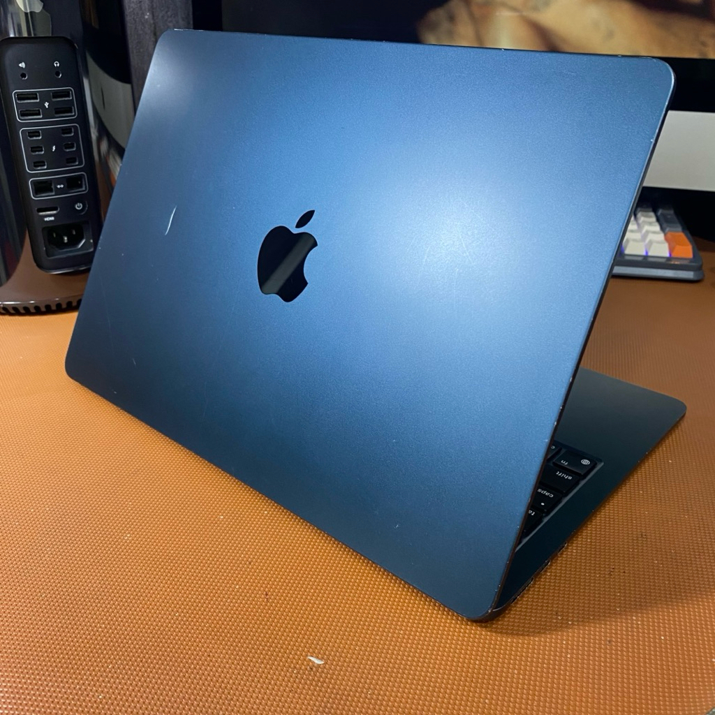 Macbook Air M2 8/256gb 13inch 2022 Midnight