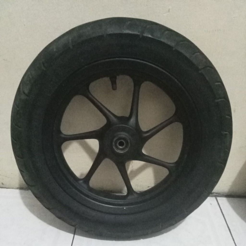 VELG DEPAN SCOOPY DONAT 2018 R12 ORIGINAL