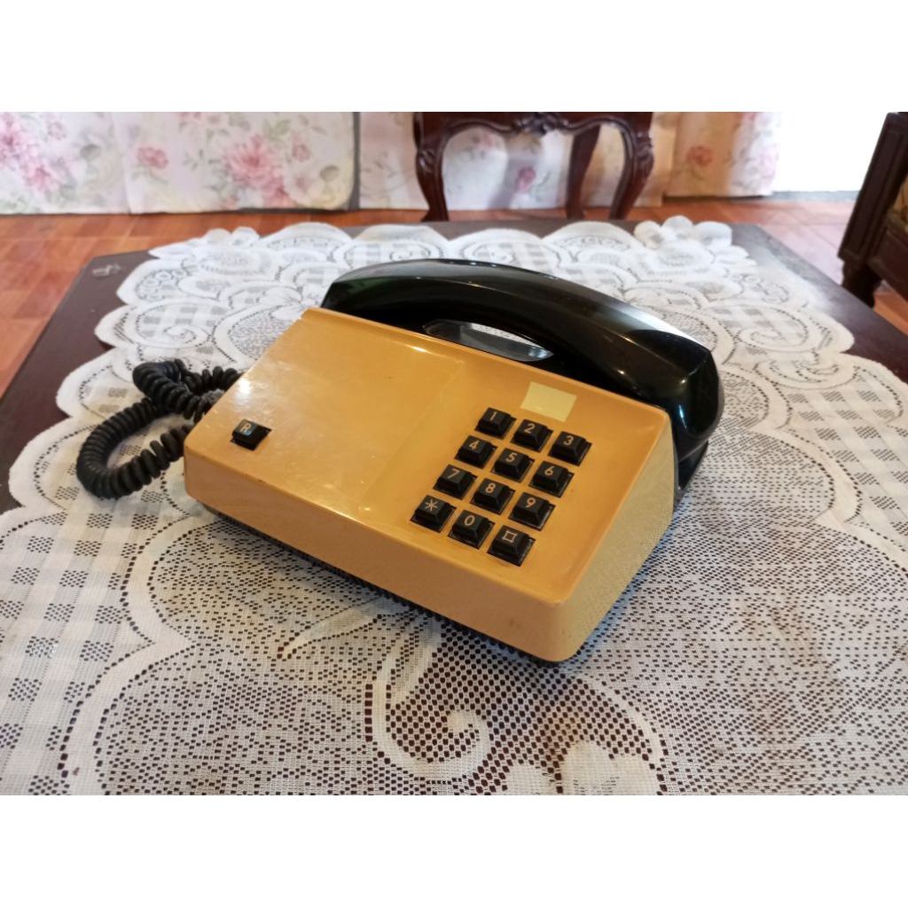 Pesawat Telepon Telpon Kabel Jadul Antik Vintage Lawas Tua Kuno Retro Klasik Classic