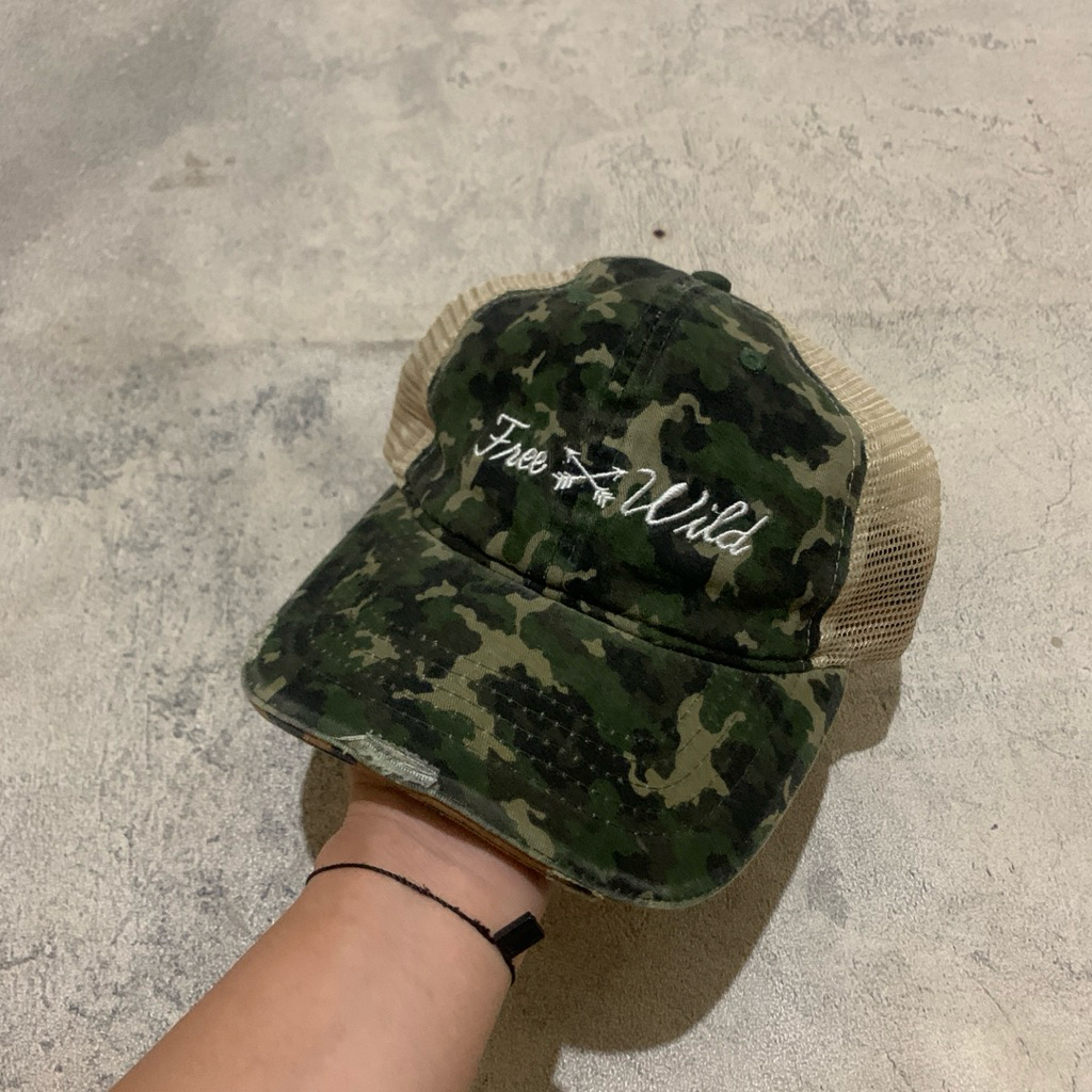 CAMO LEOPARD TRUCKER CAP