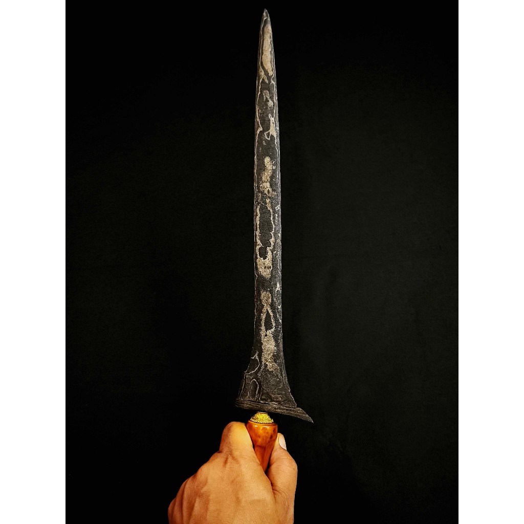Keris Lurus Brojol Pamor Kulit Semangka
