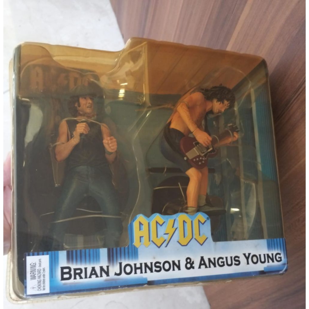 Action Figure  AC*DC  Brian Johnson &  Angus Young NECA 2007