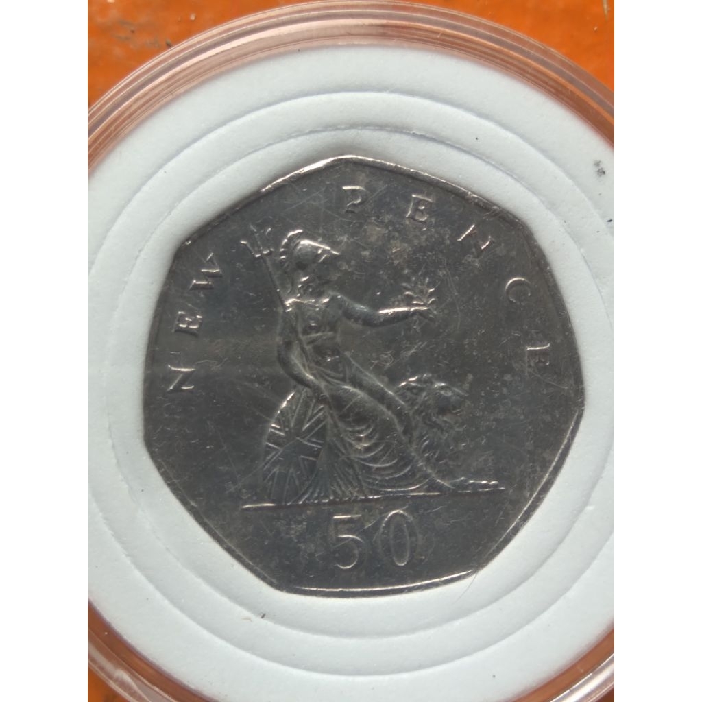 koin kuno 50 new pence