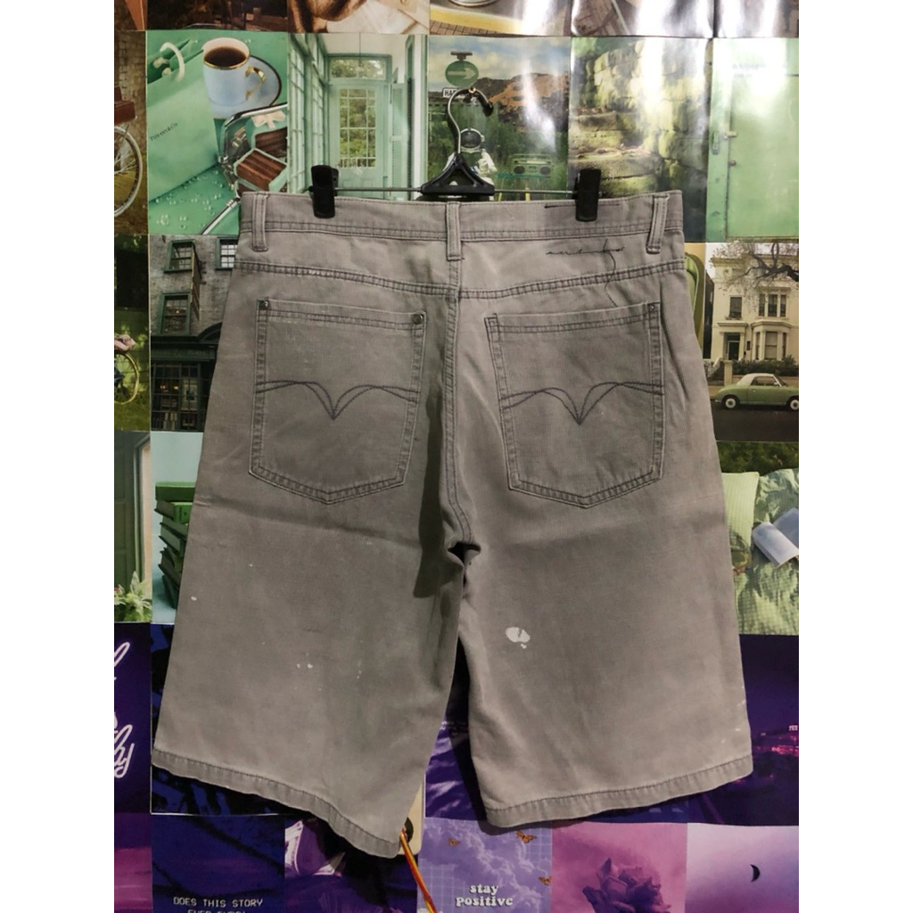 Eldest Short Jeans Size 36 Preloved