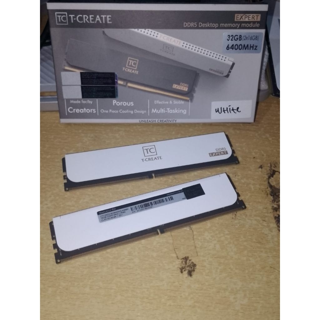 RAM DDR5 T CREATE EXPERT 32GB KIT WHITE PC 6400