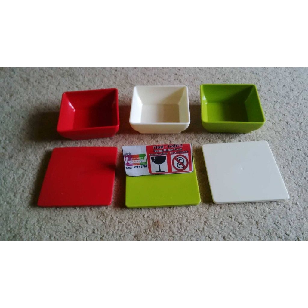 Ichigo set tupperware Baru
