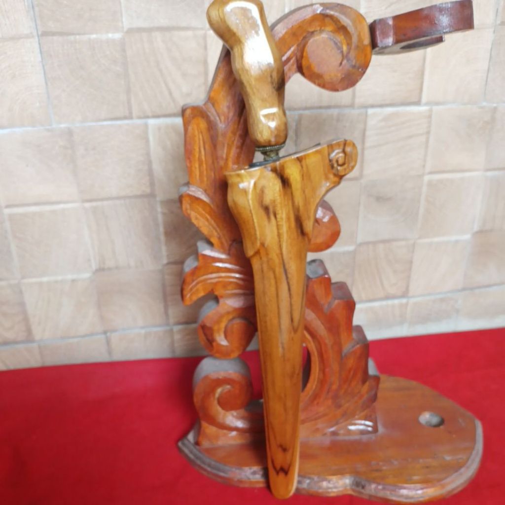 Keris Patrem Kyai Carubuk Luk 7 Sepuh Pamor Miring,Pamor Gubet