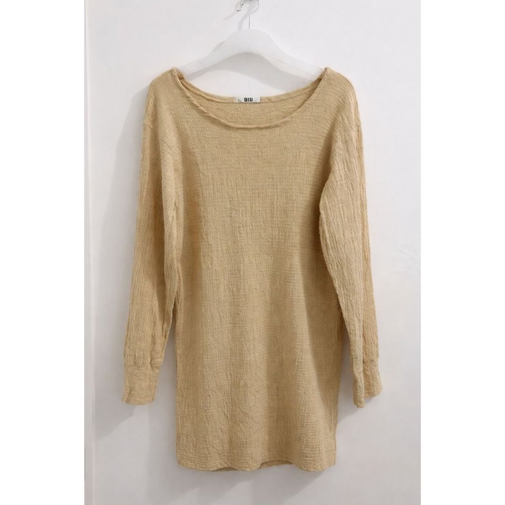 Preloved- Uniqlo Baby Yellow/Soft Yellow Top Blouse