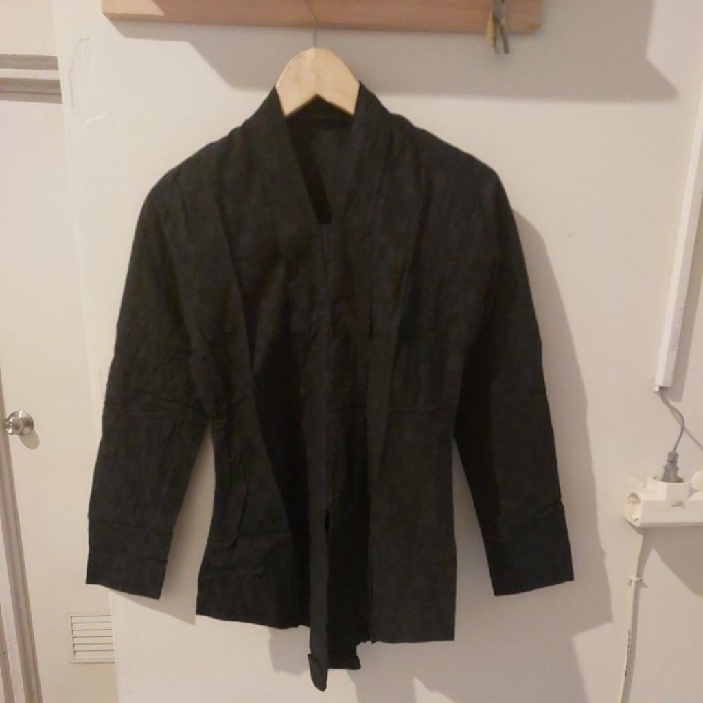Kebaya Kutubaru Hitam Modern - Kebaya Hitam size S kutubaru modern - Kebaya Wisuda - Kebaya Kartini