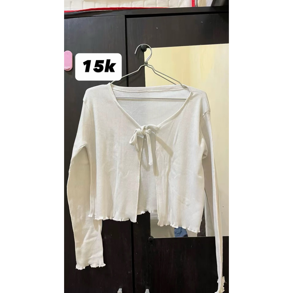 preloved cardigan putih