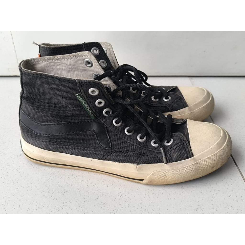 Preloved Sepatu Aerostreet