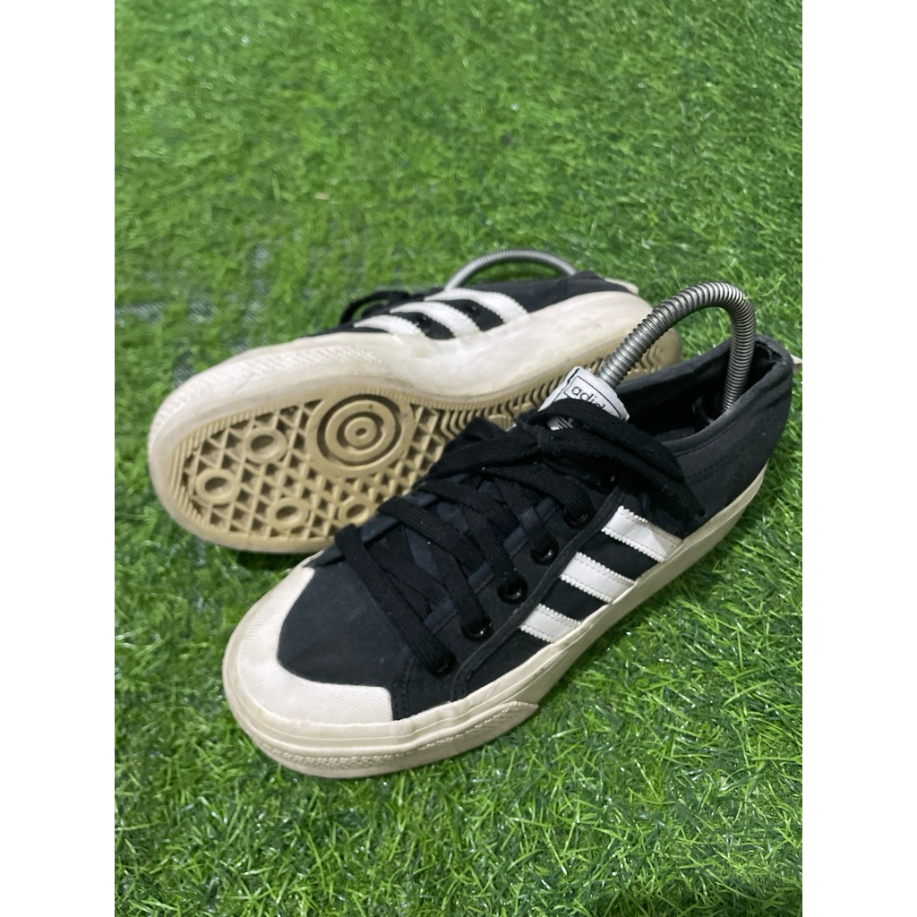 sepatu adidas matchcourt size 38