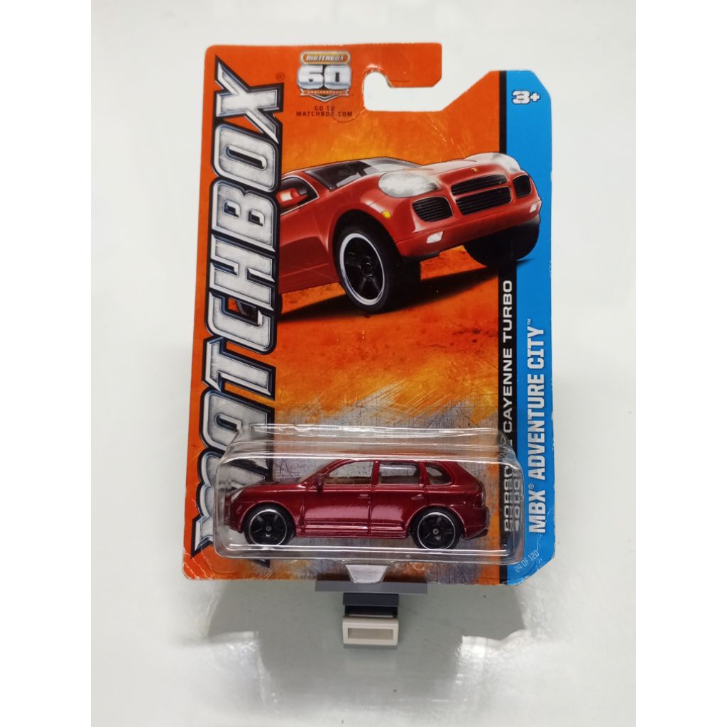Matchbox Porsche cayenne turbo red