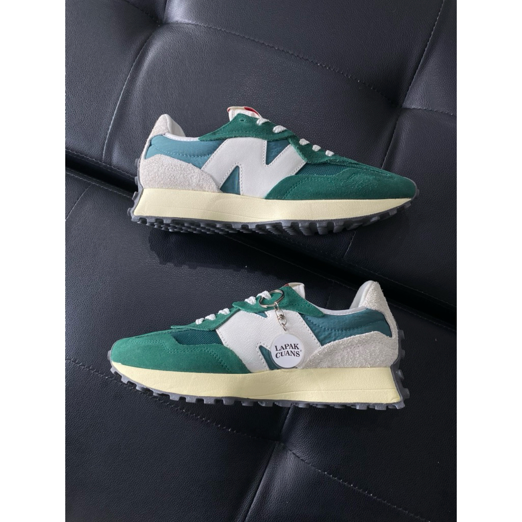 New Balance 327 Marsh Green (RESMI PT. MAP)