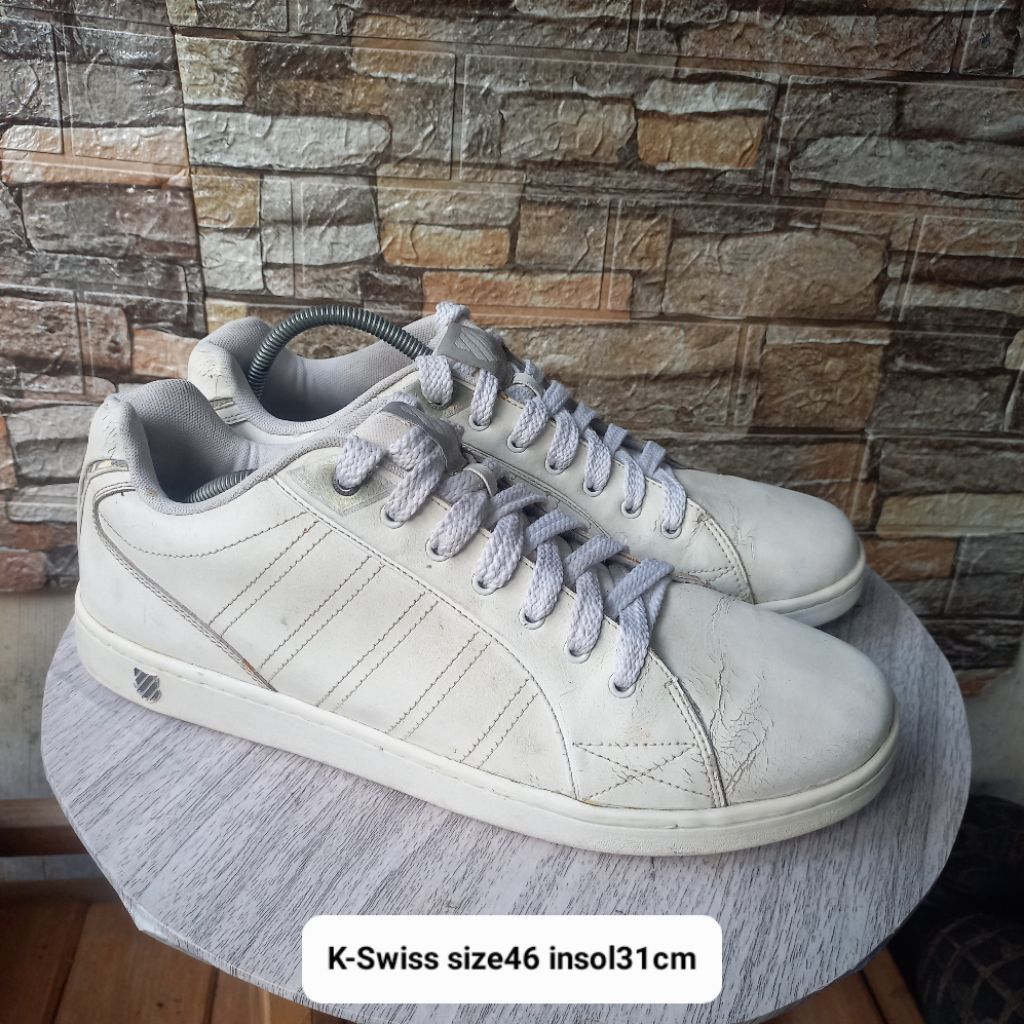 sepatu second putih sneakers merk K-Swis size46 insol31cm