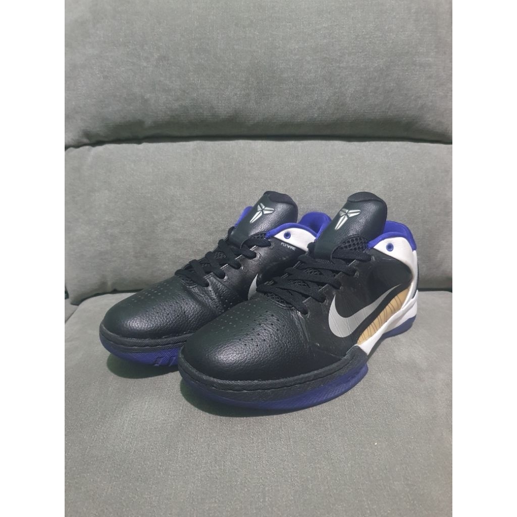 Sepatu Basket Second (Size 46)