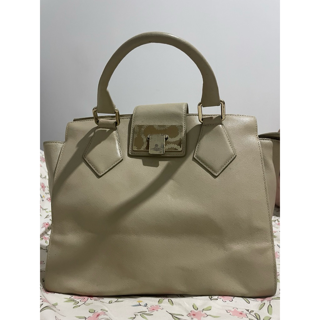 Tas Vivienne Westwood Opio Saffiano Leather Handbag [AUTHENTIC]