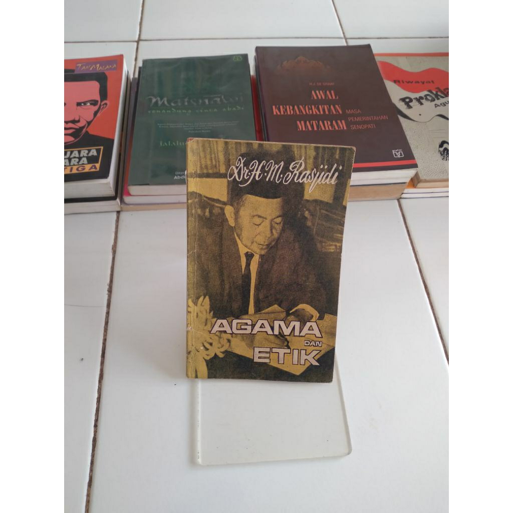 agama dan etik dr. h. m. rasjidi