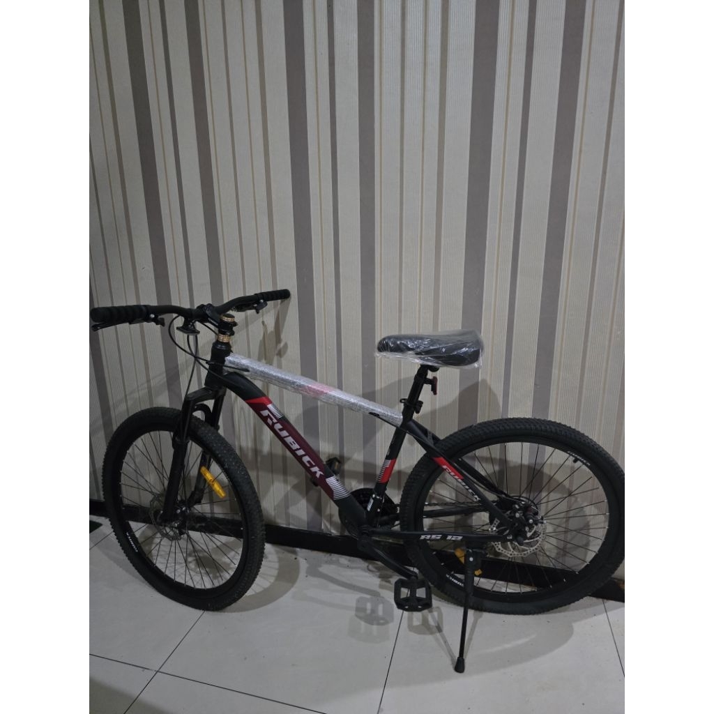Sepeda Gunung/sepeda MTB united Rubick RS 12