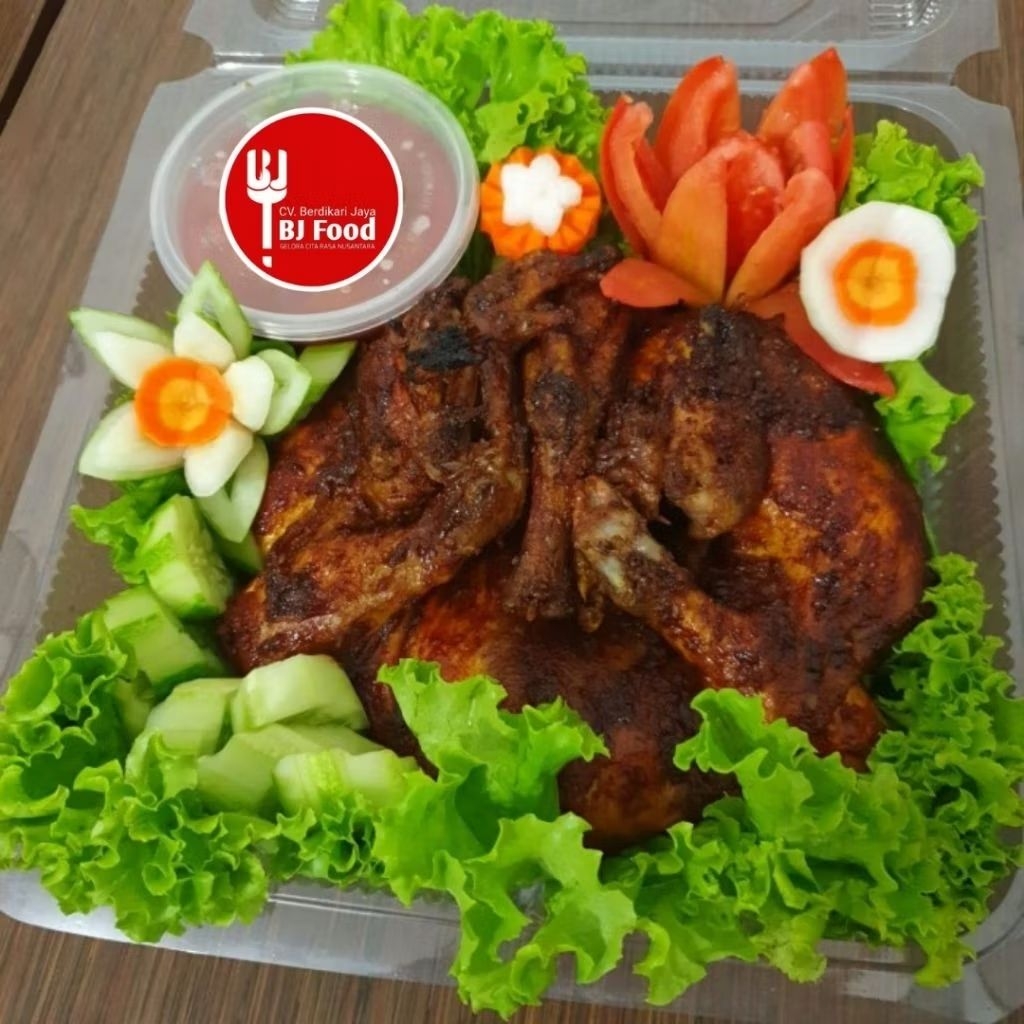 Ayam bakakak bakar/satu ekor ayam bekakak